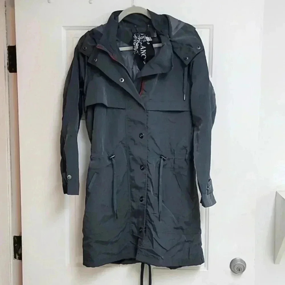 ANORAK Rain Jacket